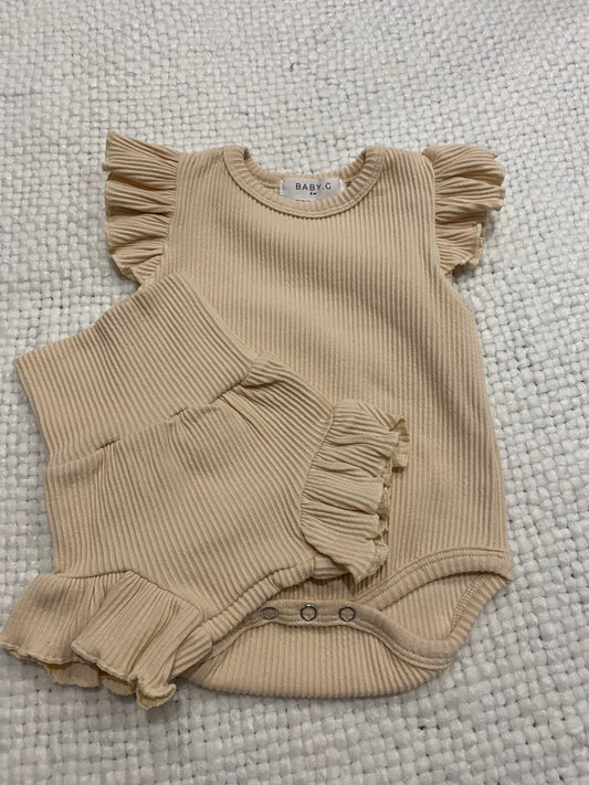 Millie Frill Set - Beige